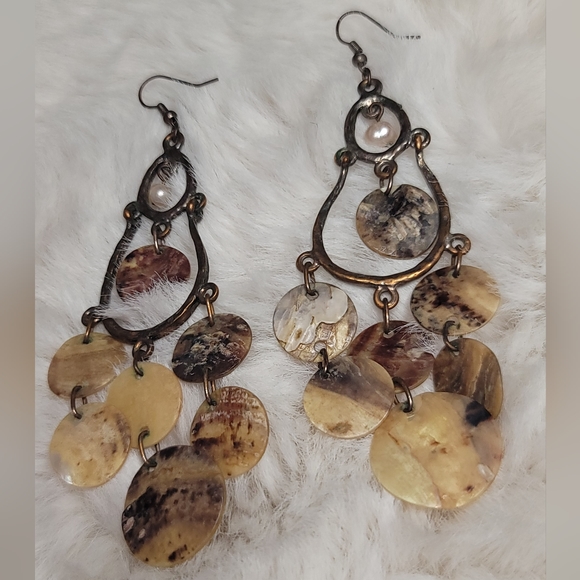 Statement Shell Earrings - Picture 6 of 9